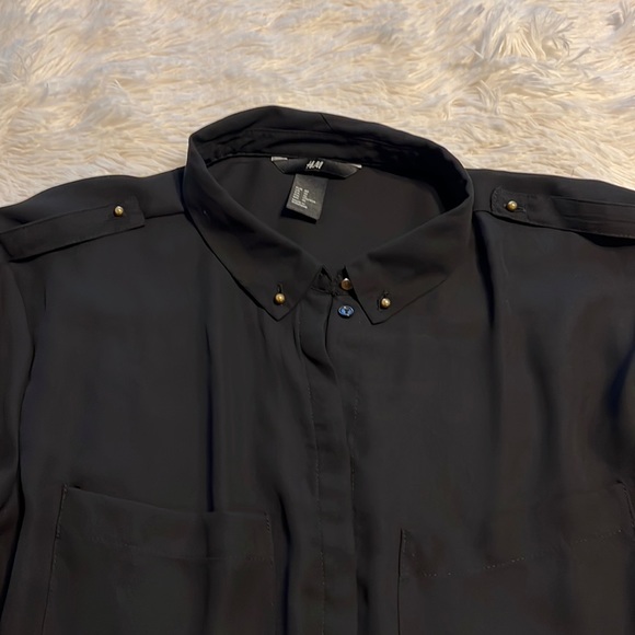 H&M black dress button down shirt long sleeve or 3/4 blouse L - Picture 4 of 14